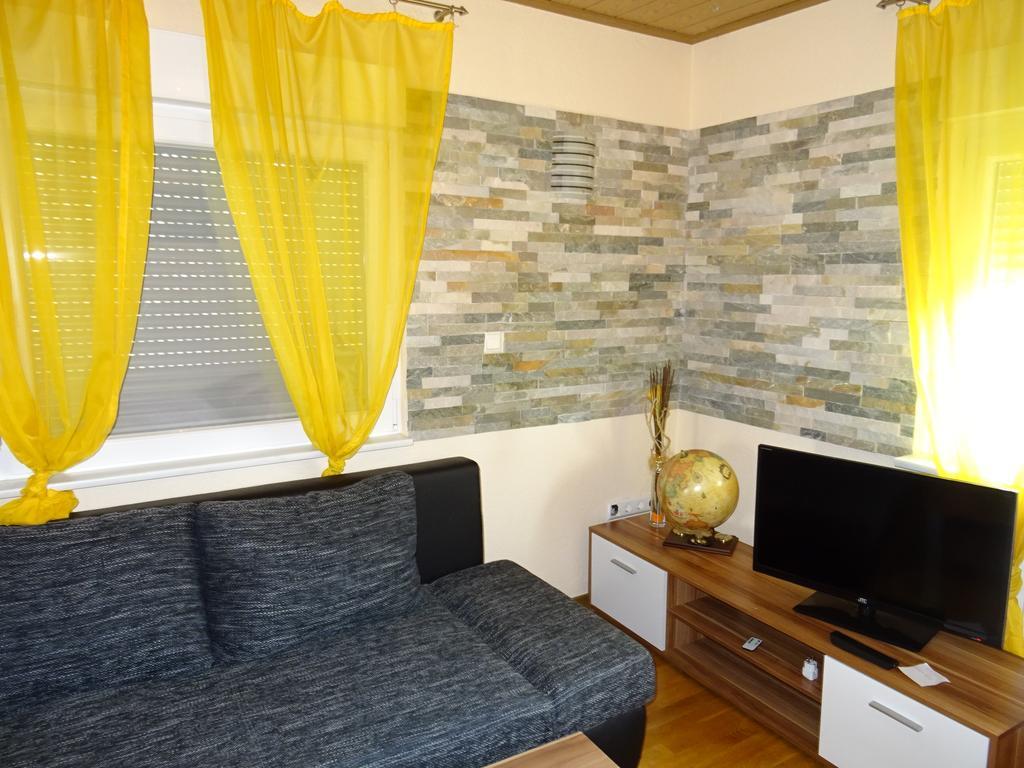 Apartment Euro As Kappel-Grafenhausen Esterno foto